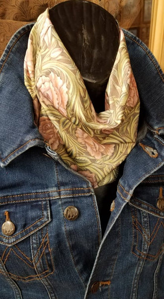 The Red Rose Gaiter