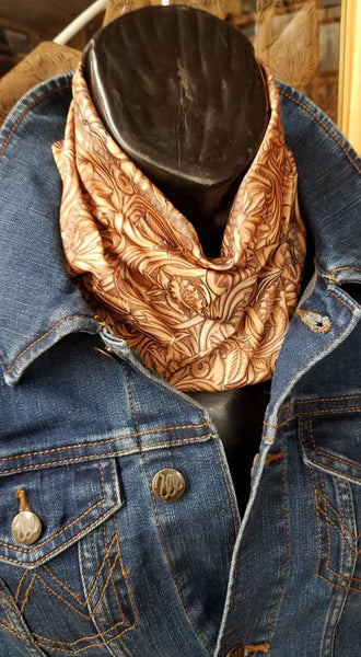 The 15X Floral Carved Gaiter